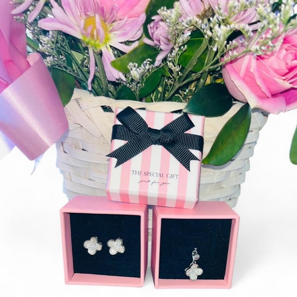 Icy Clover Jewelry Set – Sterling Silver Bundle 🤍✨